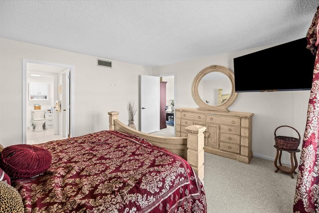 3100 SE Pruitt Rd Apt H105, Port St Lucie, FL 34952