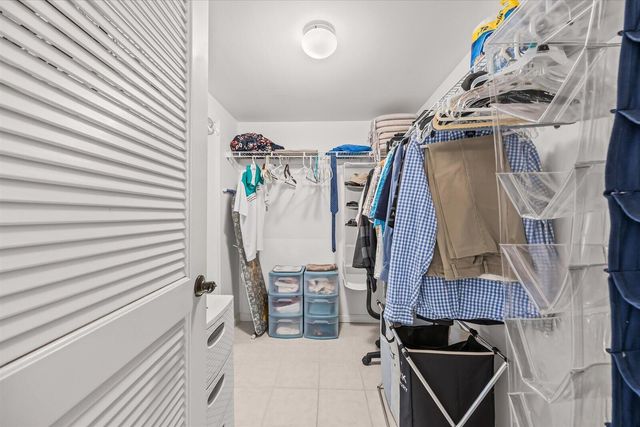 3100 SE Pruitt Rd Apt H105, Port St Lucie, FL 34952