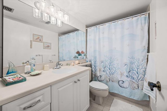 3100 SE Pruitt Rd Apt H105, Port St Lucie, FL 34952