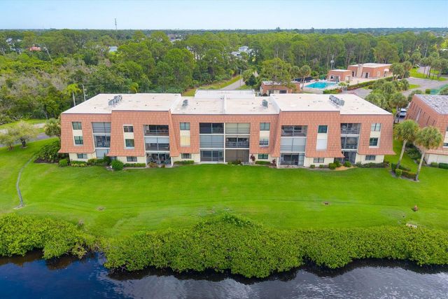 3100 SE Pruitt Rd Apt H105, Port St Lucie, FL 34952