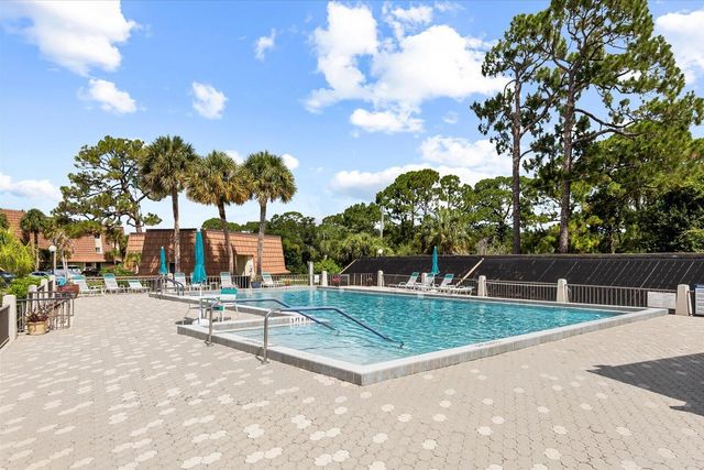 3100 SE Pruitt Rd Apt H105, Port St Lucie, FL 34952