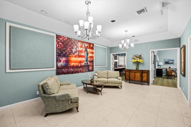 3100 SE Pruitt Rd Apt H105, Port St Lucie, FL 34952