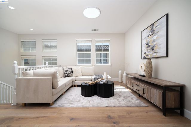 5662 Lysander Way, San Ramon, CA 94582