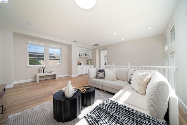 5662 Lysander Way, San Ramon, CA 94582