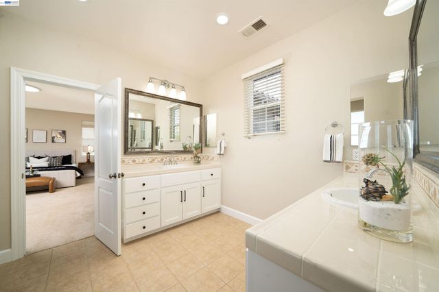 5662 Lysander Way, San Ramon, CA 94582