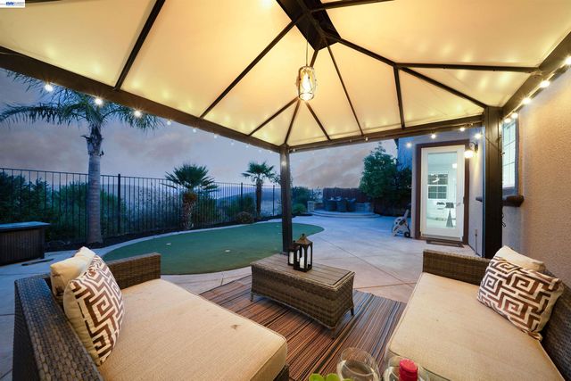 5662 Lysander Way, San Ramon, CA 94582