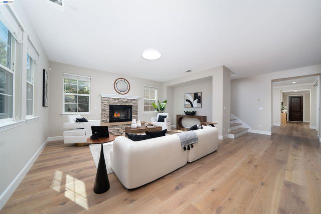 5662 Lysander Way, San Ramon, CA 94582