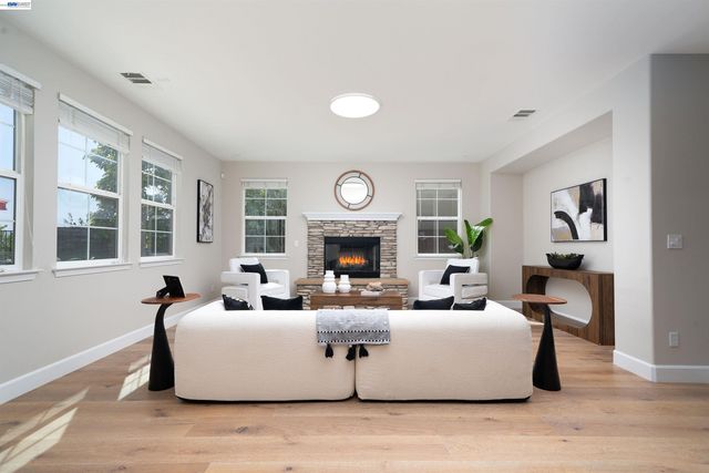 5662 Lysander Way, San Ramon, CA 94582