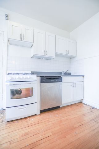 2113 N Mozart Street 1N, Chicago, IL 60647