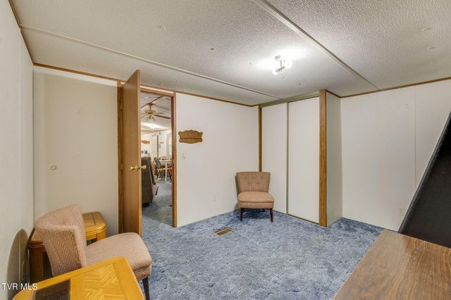 2364 South Highway 81s, Jonesborough, TN 37659