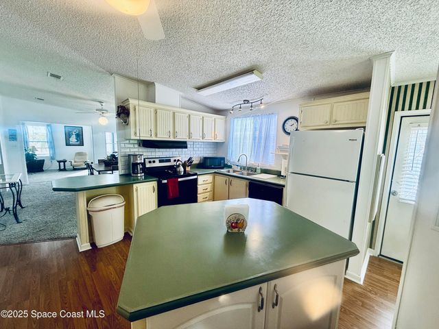 2399 Coconut Palm Drive NE, Palm Bay, FL 32905