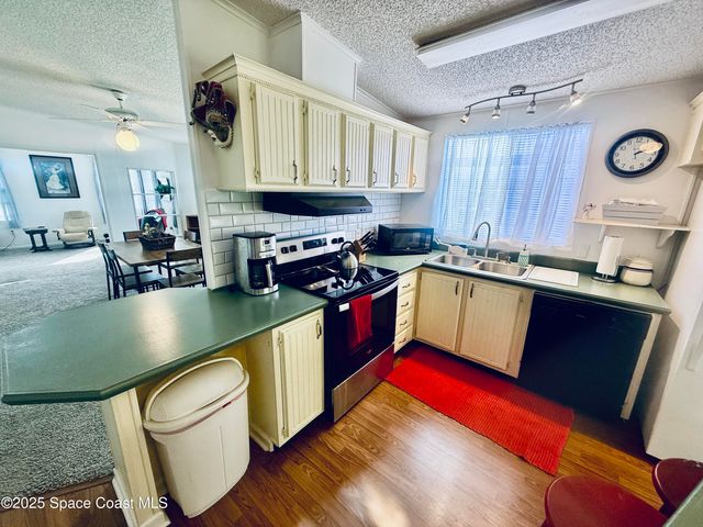 2399 Coconut Palm Drive NE, Palm Bay, FL 32905