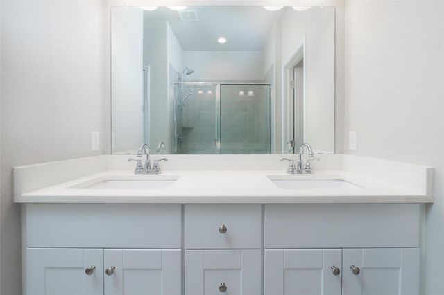 5304 GOLDEN CANARY LN 43, Austin, TX 78723