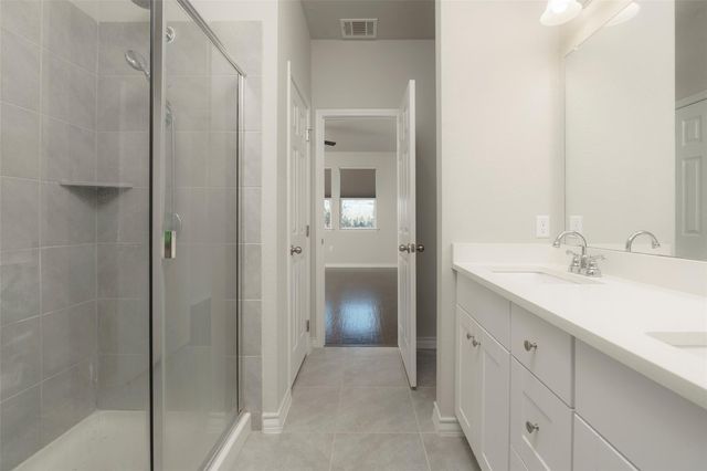 5304 GOLDEN CANARY LN 43, Austin, TX 78723