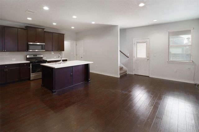 5304 GOLDEN CANARY LN 43, Austin, TX 78723