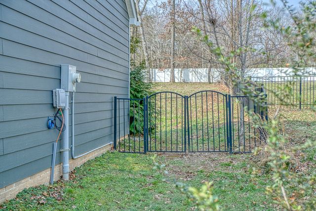 4912 Greenbrook Dr, Cookeville, TN 38506