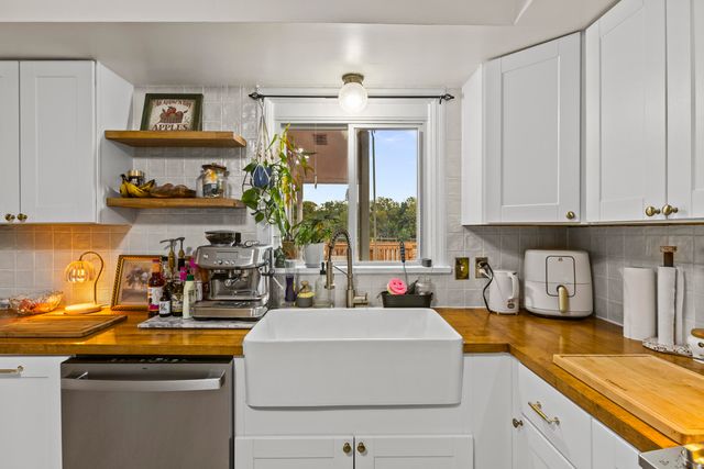 1150 Russell Cave Road, Cynthiana, KY 41031