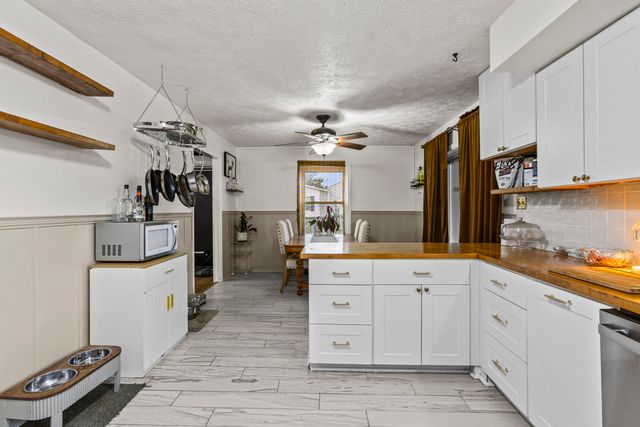 1150 Russell Cave Road, Cynthiana, KY 41031