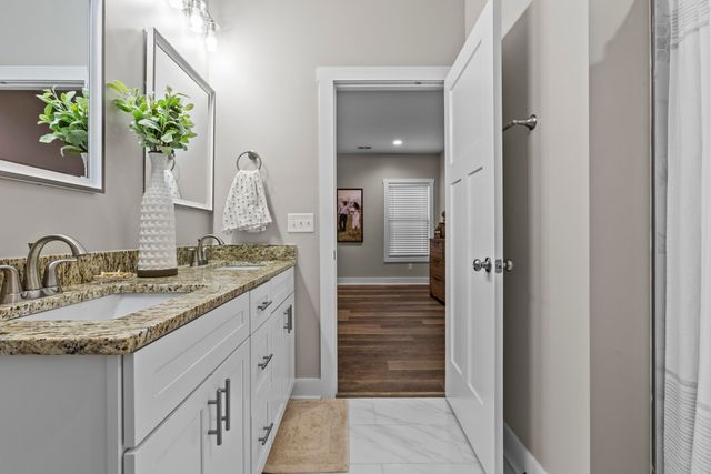 1150 Russell Cave Road, Cynthiana, KY 41031