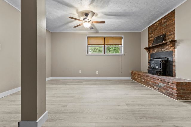 1150 Russell Cave Road, Cynthiana, KY 41031