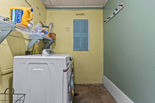 1150 Russell Cave Road, Cynthiana, KY 41031