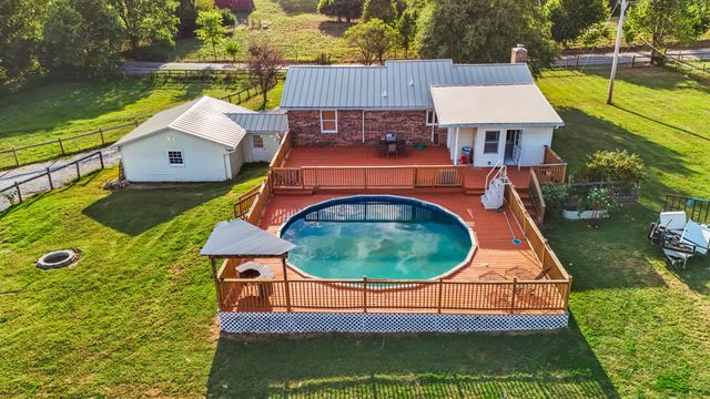 1150 Russell Cave Road, Cynthiana, KY 41031