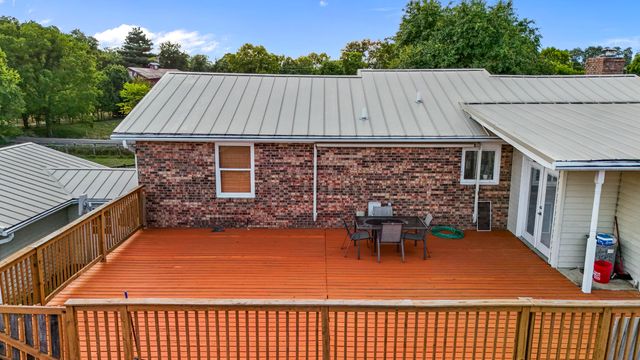 1150 Russell Cave Road, Cynthiana, KY 41031