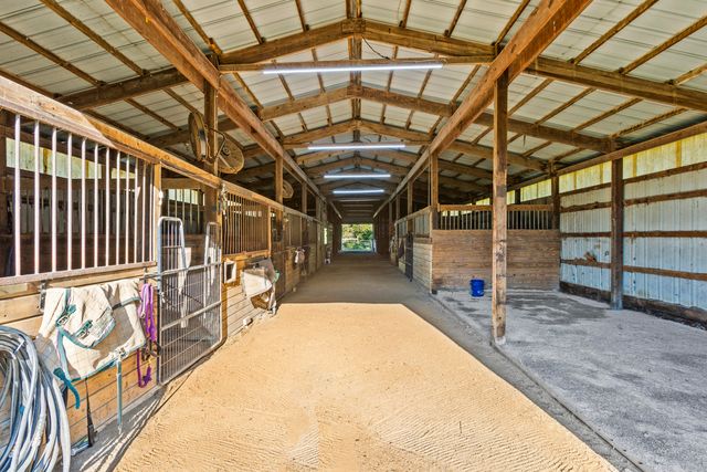 1150 Russell Cave Road, Cynthiana, KY 41031