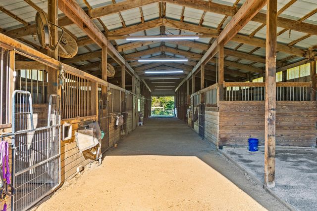 1150 Russell Cave Road, Cynthiana, KY 41031