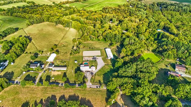 1150 Russell Cave Road, Cynthiana, KY 41031