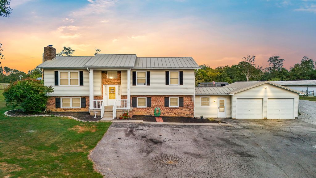 1150 Russell Cave Road, Cynthiana, KY 41031