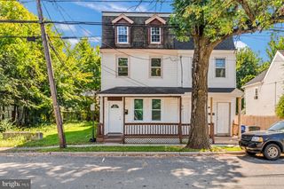 518 COLUMBUS RD, Burlington, NJ 08016
