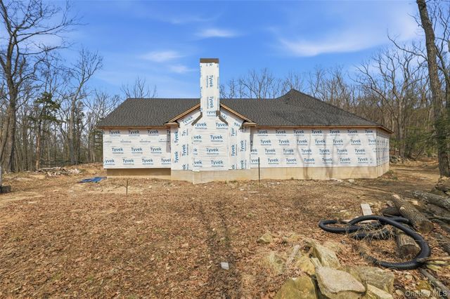 16 Black Rock Road, Warwick, NY 10990