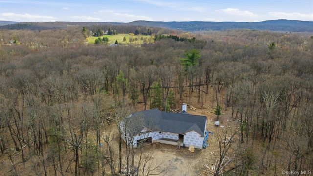 16 Black Rock Road, Warwick, NY 10990