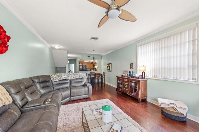 108 BRENT CIRCLE, Oldsmar, FL 34677