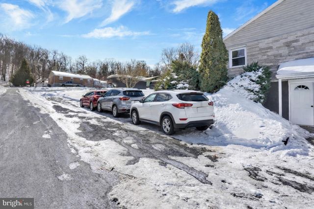 765 MARKET ST, Mount Wolf, PA 17347