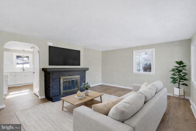 765 MARKET ST, Mount Wolf, PA 17347