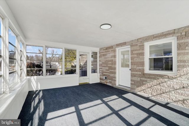 765 MARKET ST, Mount Wolf, PA 17347