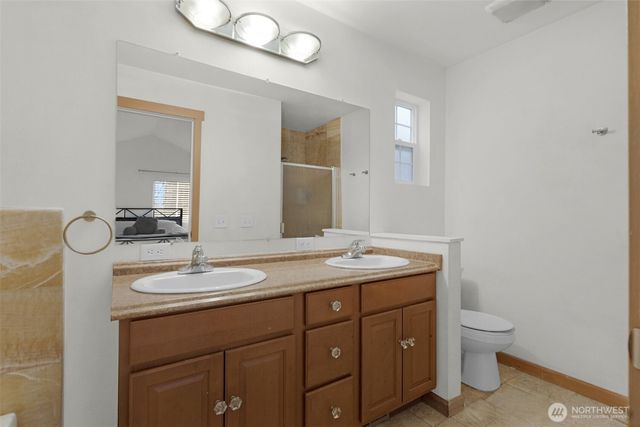 6604 198th Place SW, Lynnwood, WA 98036