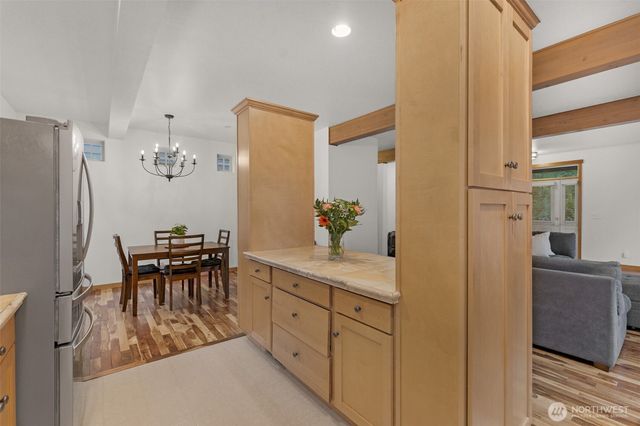 6604 198th Place SW, Lynnwood, WA 98036