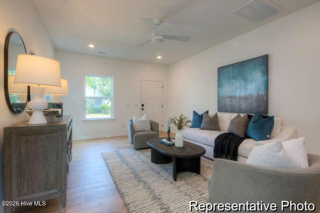 1020 S 4th Street 105, Wilmington, NC 28401