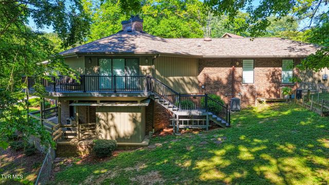 707 West Hlls Drive, Rogersville, TN 37857