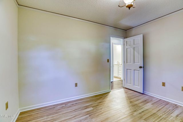 707 West Hlls Drive, Rogersville, TN 37857