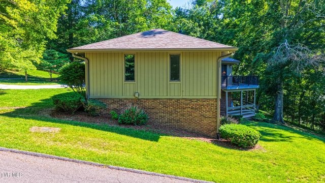 707 West Hlls Drive, Rogersville, TN 37857