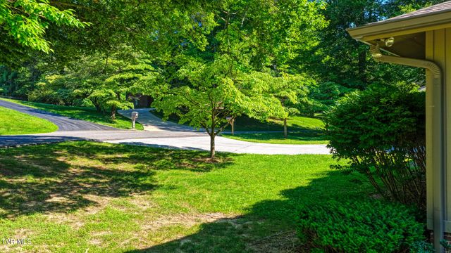 707 West Hlls Drive, Rogersville, TN 37857