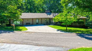 707 West Hlls Drive, Rogersville, TN 37857