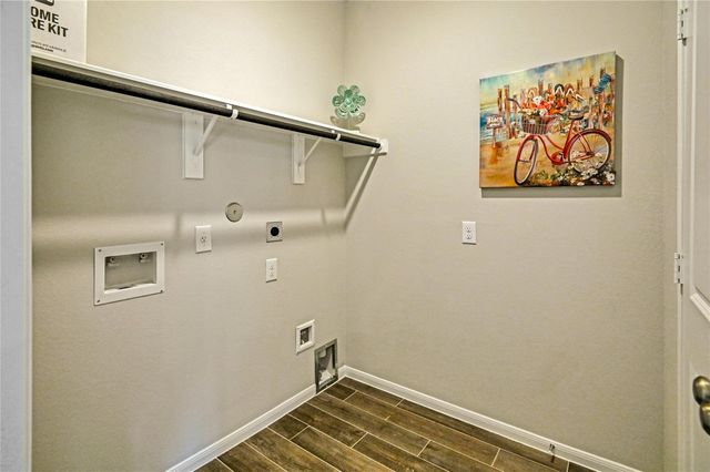 1866 Kenley Way, Alvin, TX 77511