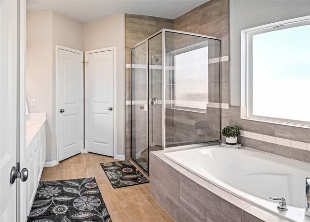 1866 Kenley Way, Alvin, TX 77511