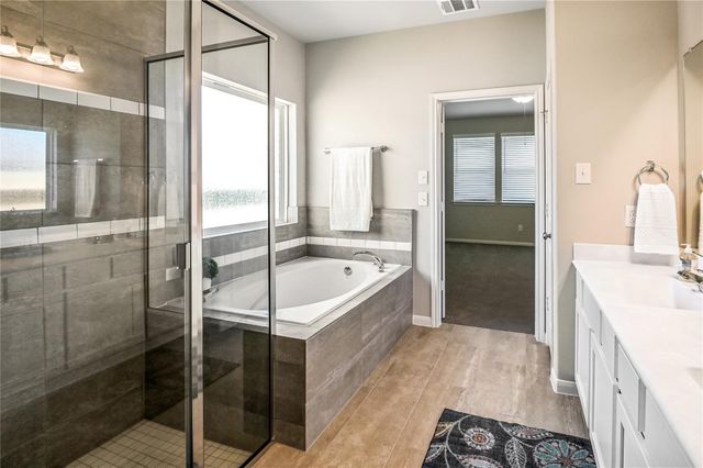 1866 Kenley Way, Alvin, TX 77511