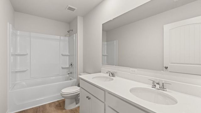 1144 Lost Creek Parkway, Dallas, GA 30132